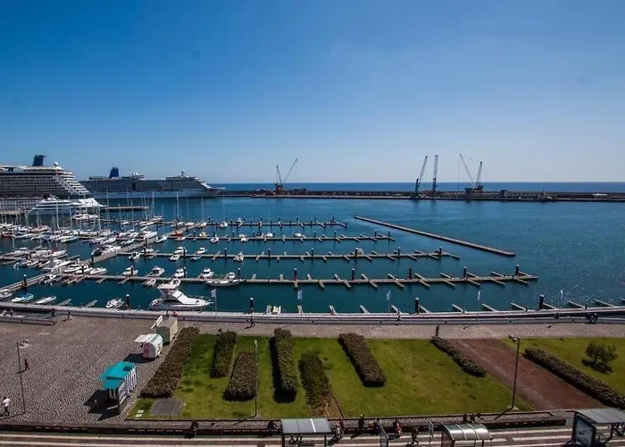 Guestready - Marina View Floor With Terrace